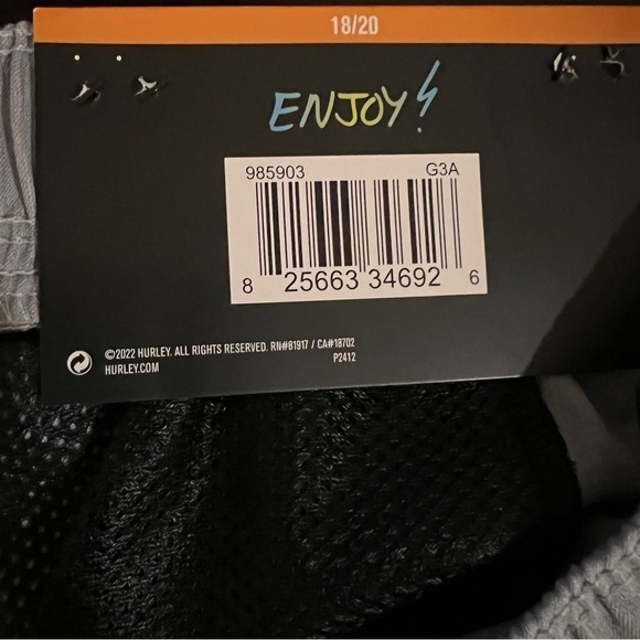 Hurley Grey Gray Youth Hybrid Short 4-Way Stretch Size 18/20. - Picture 9 of 12